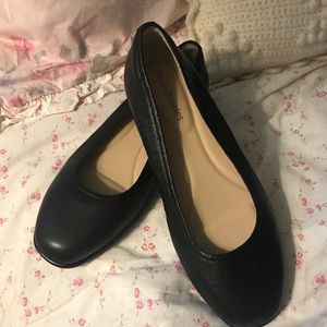 COPY - Hush Puppies flats new never worn 10 M